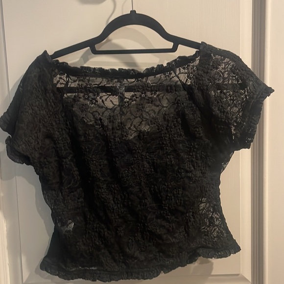 Motel Rocks Lace Top - Picture 3 of 3